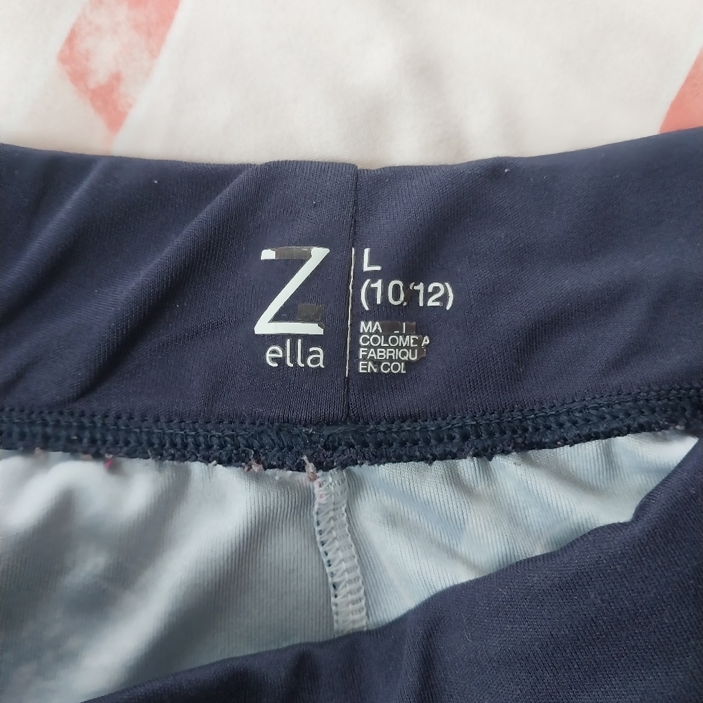 Girls shorts - Picture 2 of 2